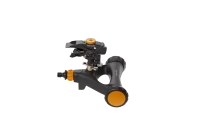 1023656 FISKARS Zraszacz pulsacyjny,  metalowy na kółkach  www.dom-ogrod-hobby.pl 3.png