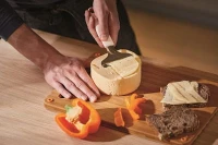 1016128_Functional Form_Cheese_slicer_action.jpg