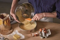 Fiskars_Action_FF_Dough_scraper_1023615_01.jpg