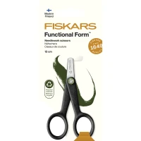 1074541_FF ReNew_Needlework scissors_13cm_100pct_300dpi.jpg