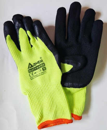 8c8bbff0d3a3245f71b6fe482ae42924